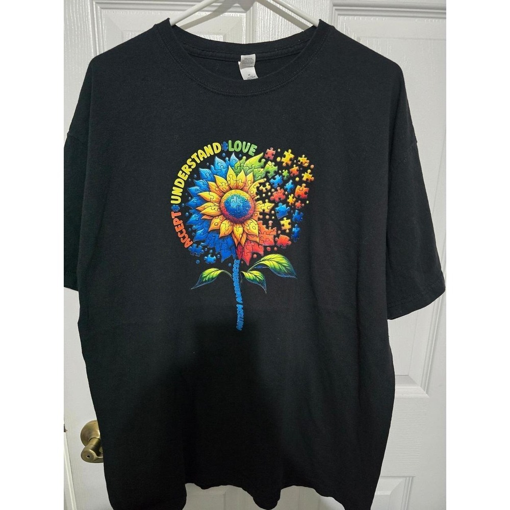 "Accept, Understand, Love" Sunflower Autism Awareness T-Shirt – Advocacy XL